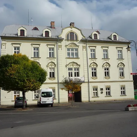 公寓 Na Namesti *